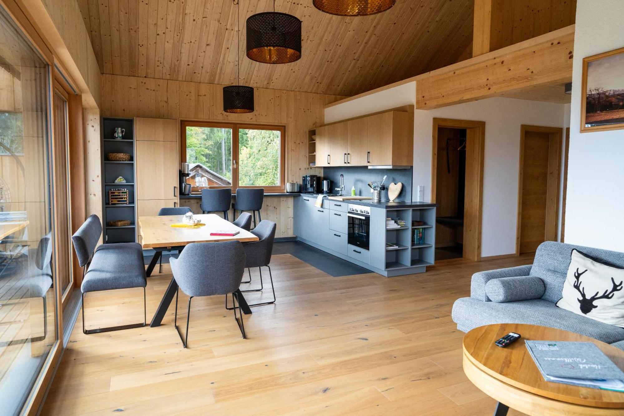 Holzhaus "Zum Schwarz'N" Apartment Aurach am Hongar Luaran gambar