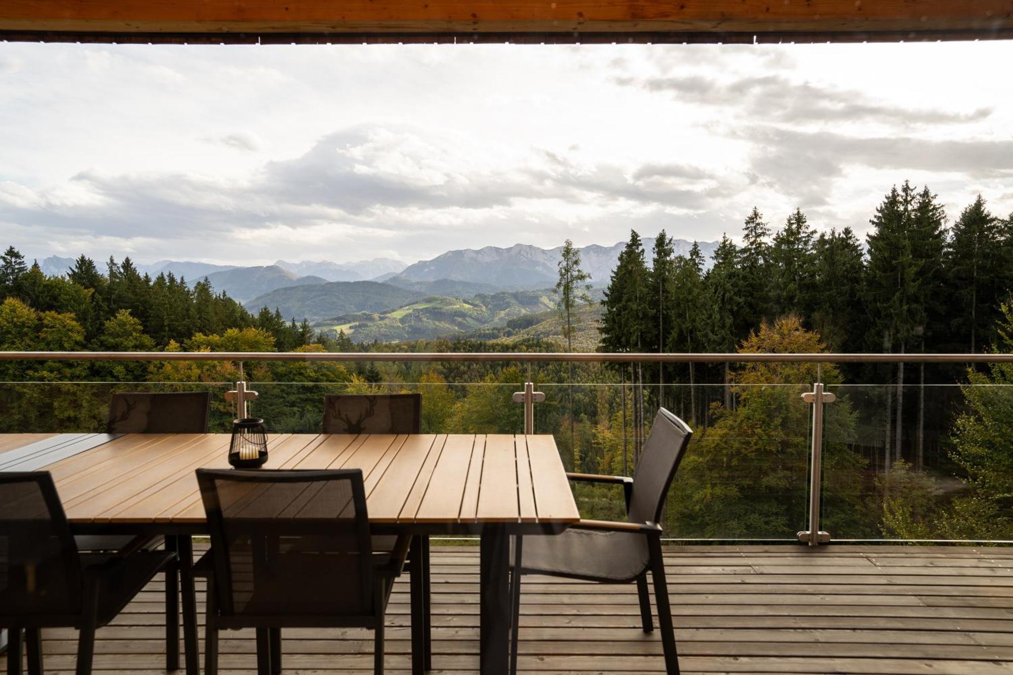 Holzhaus "Zum Schwarz'N" Apartment Aurach am Hongar Luaran gambar