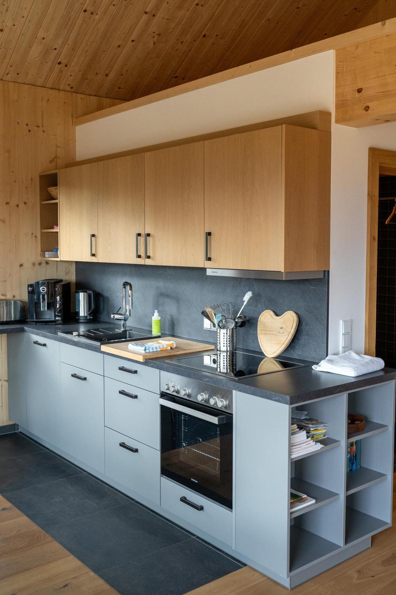 Holzhaus "Zum Schwarz'N" Apartment Aurach am Hongar Luaran gambar