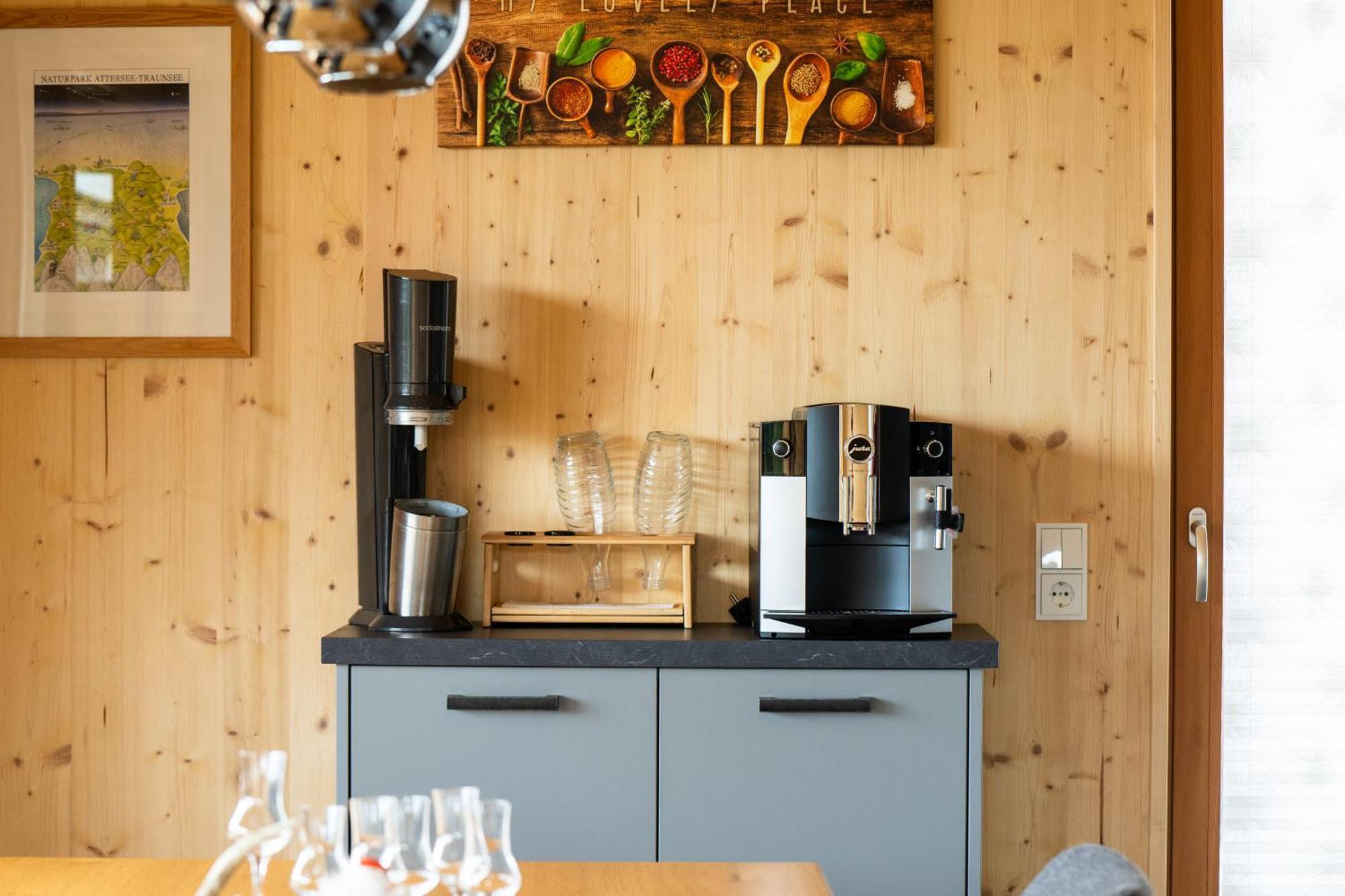 Holzhaus "Zum Schwarz'N" Apartment Aurach am Hongar Luaran gambar