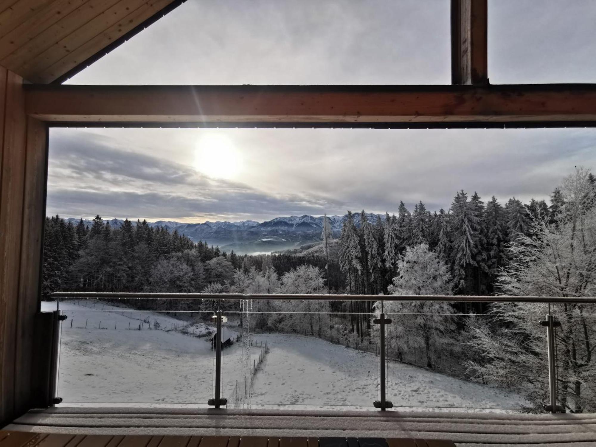 Holzhaus "Zum Schwarz'N" Apartment Aurach am Hongar Luaran gambar